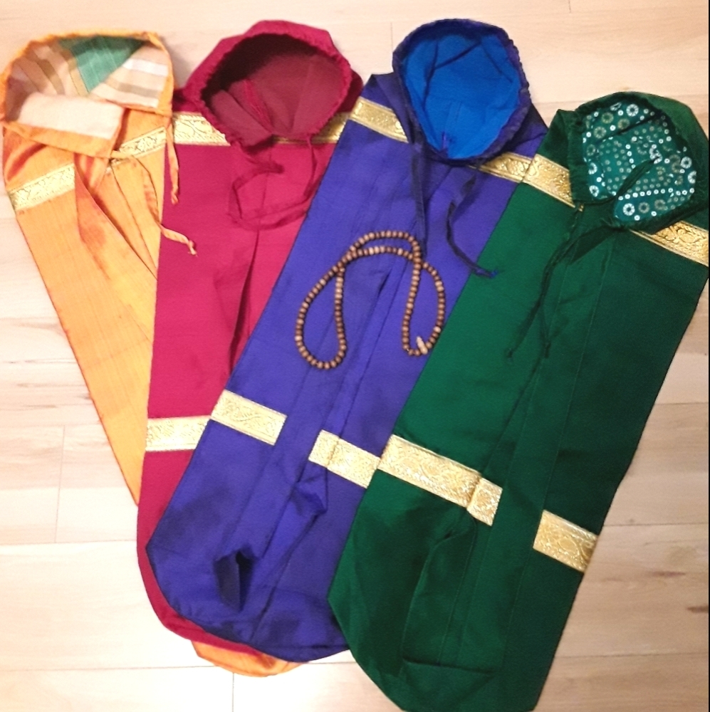 4 VIBRANT SILK YOGA MAT BAGS WITH POCKETS